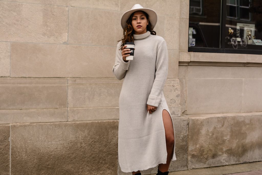 13 Ribbed Knit Dresses for Pear Shaped Women to Wear this Season